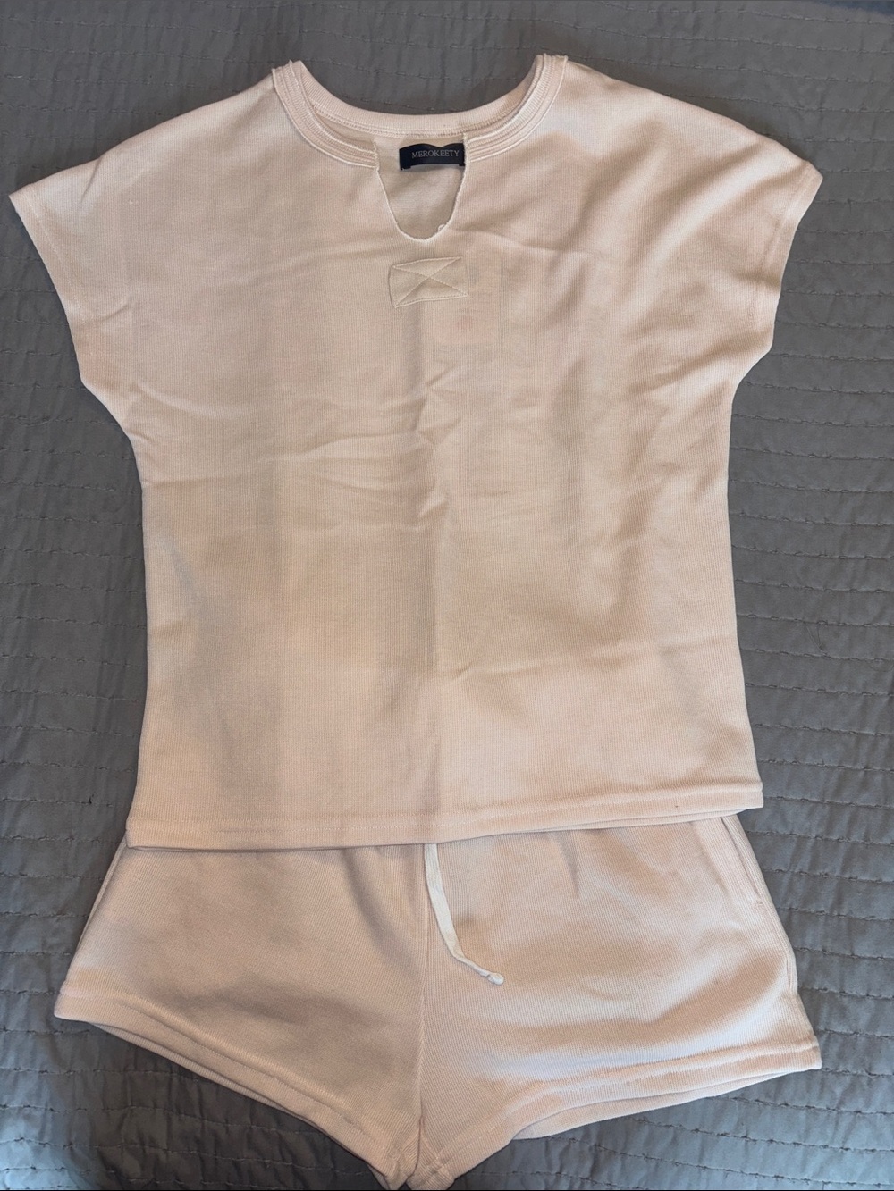 Cozy Two-Piece Lounge Set in Beige
